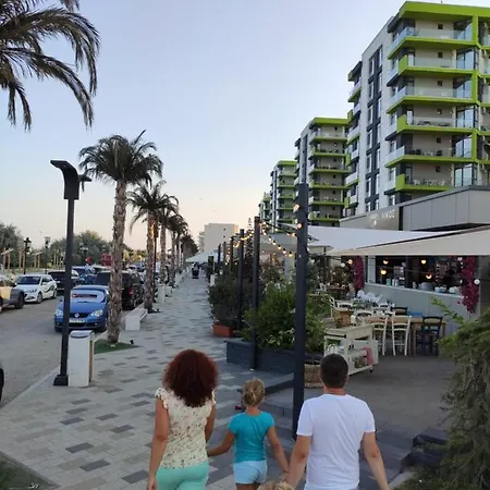 Апартаменты Apartamentele Select Alezzi Beach