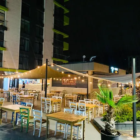 Апартаменты Apartamentele Select Alezzi Beach