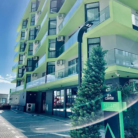 Apartamentele Select Alezzi Beach