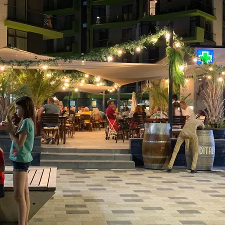 Apartamentele Select Alezzi Beach *